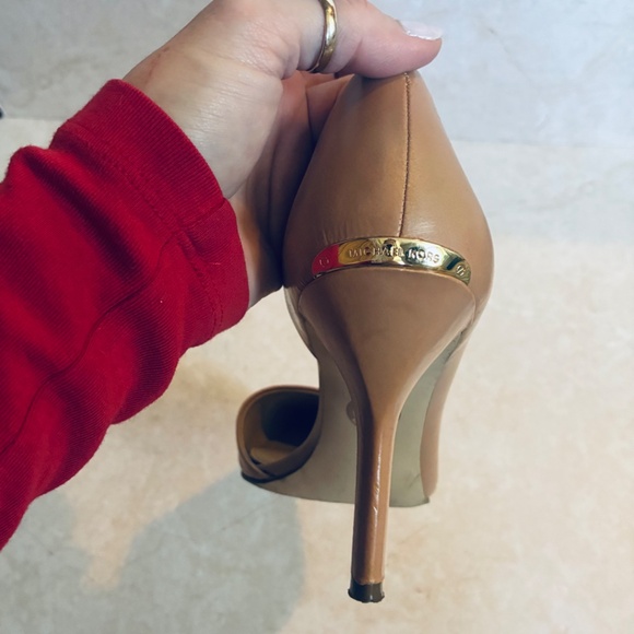 Michael Kors D’Orsay Pump - Picture 5 of 6